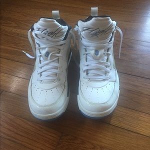 MENS JORDAN FLIGHT 9.5 SHOES SIZE 10.5